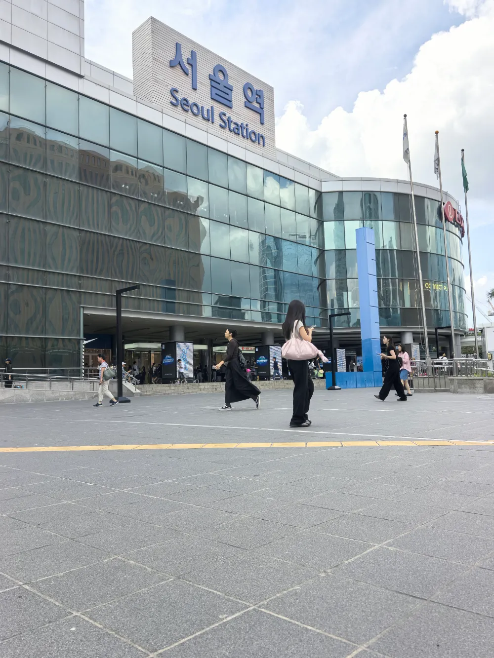Beata Ceramics Eco brosten er specificeret til Seoul Station Public Project